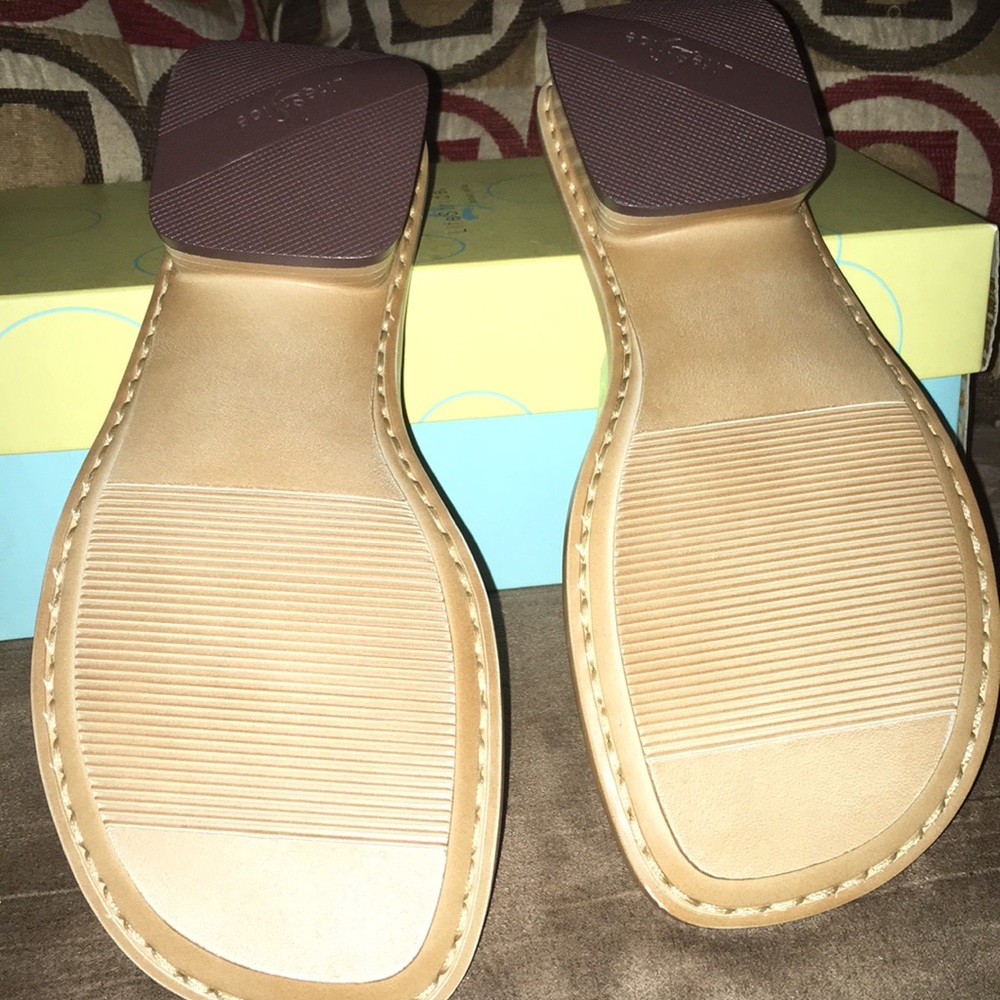 O.B.O. Shoes - Picture 5 of 5